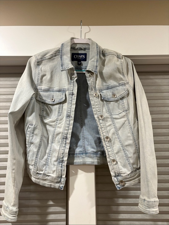 Chaps Jackets & Blazers - Chaps Pale Denim Trucker Jacket - Faded Light Blue
